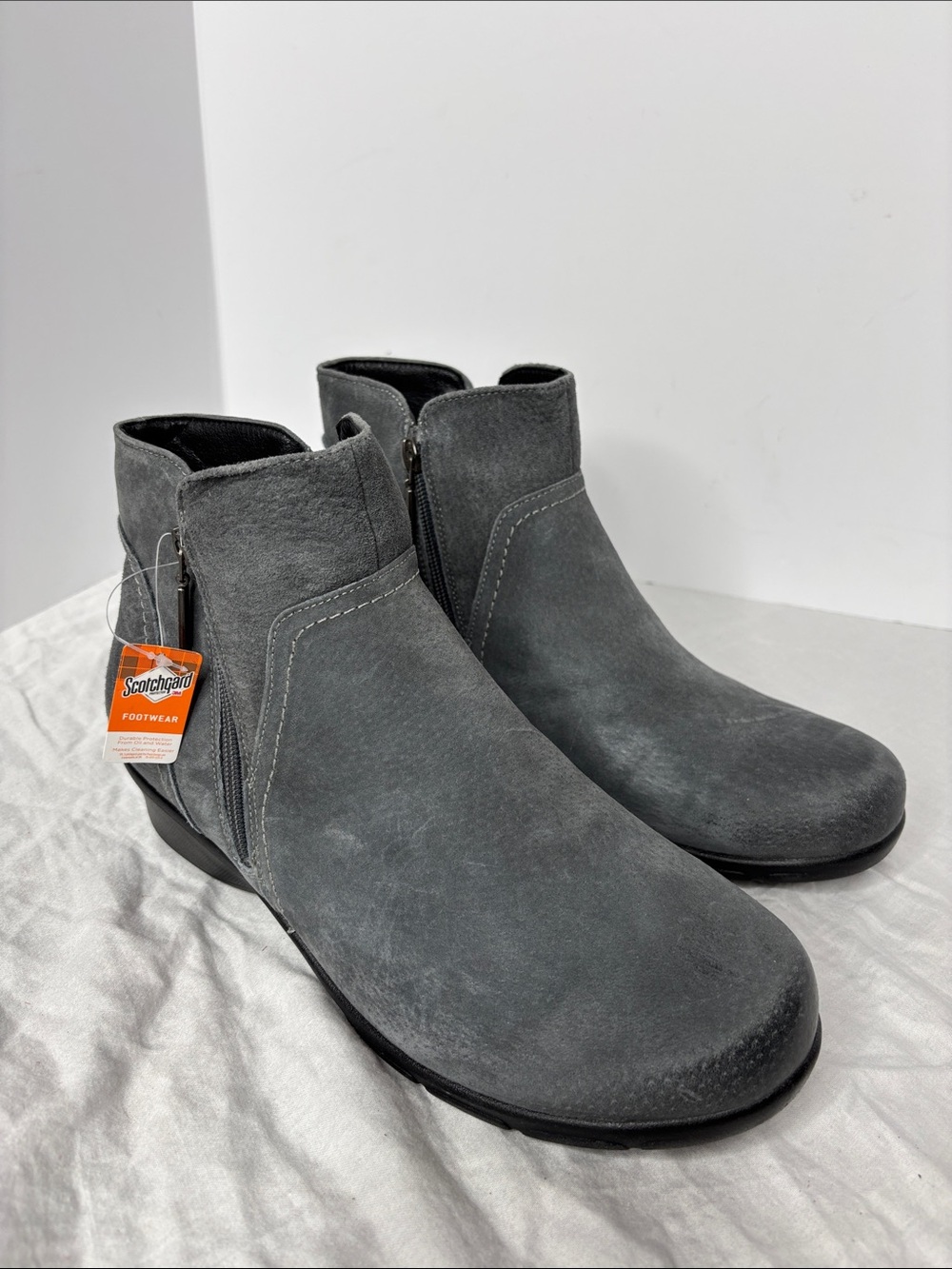 New Propet Boots Womens 10 XX (4E) Waverly Zip Bootie WFX085L Gray